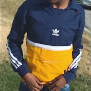 Adidas pull over